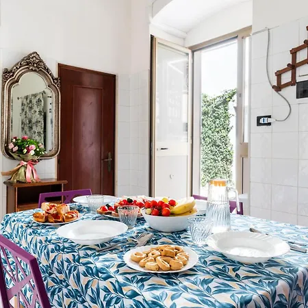 Tina House & Parking By Barbarhouse Apartment Bari
